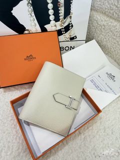 （分類：）位於 。 由 reluxury2hk 提交（商品編號 1444022833，圖片 1）。簡介： 。