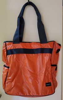（分類：）位於 。 由 captainpooh 提交（商品編號 1443999541，圖片 1）。簡介： 。