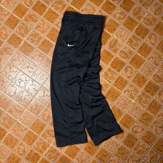 (Category: ) located in . Submitted by demifrogthrift (Listing ID 1444067042, Image 1). Description: .