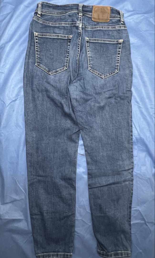 Acne Studios Bla Konst Stockholm Jeans (Category: Luxury Apparel) located in Manila. Submitted by kittycat_preloved (Listing ID 1444003285, Image 2). Description: - Classic blue denim jeans from Acne Studios - Straight leg fit - Style name: FLORAGATAN 13 - Perfect staple piece for any wardrobe - Easy to style up or down.