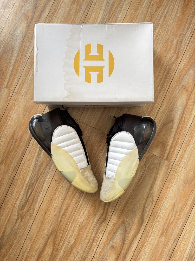 Adidas Harden 7 Stormtrooper (Category: Sneakers) located in Quezon City. Submitted by algabri (Listing ID 1443958622, Image 1). Description: Adidas Harden 7 Stormtrooper - Size 9 - Legit, purchased from AdidasPH app - 9/10 condition, well-used - Complete with box ₱1,995 only! Fairview QC area.