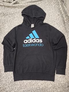 (Category: ) located in . Submitted by goods_thrift (Listing ID 1443947109, Image 1). Description: .
