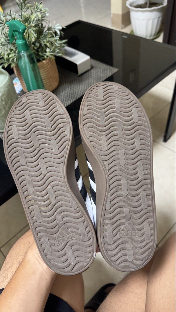 Adidas VL Court 3.0 (Category: Sneakers) located in Pasay City. Submitted by mdvlhx (Listing ID 1443938150, Image 3). Description: rfs decluttering Manila/cavite area meet up.