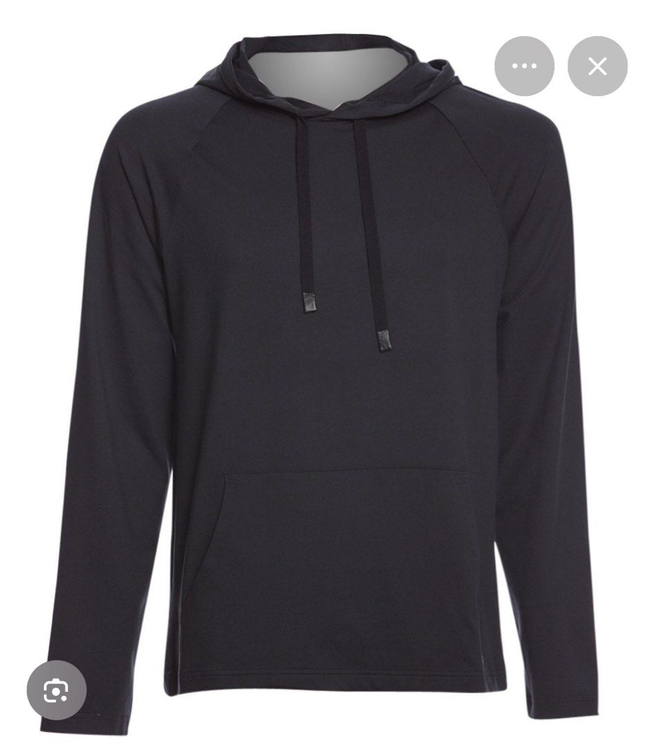 Alo Black Long Sleeve Hoodie Size L (Category: Hoodies) located in Singapore. Submitted by hanafithrift (Listing ID 1443946556, Image 1). Description: - Black Alo hoodie - Size L - Long sleeves - Front pouch pocket - Drawstring hood - Alo logo on sleeve and inside neck - Made in Indonesia.