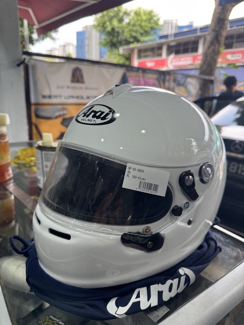 Arai GP-6S-8059 White Full Face Helmet XL (Category: Motorcycle Apparel) located in Singapore. Submitted by mrbrucewayne9 (Listing ID 1444106566, Image 1). Description: - Arai GP-6S-8059 GoKart Helmet - Color: White - Size: XL (60-61cm) - Includes original helmet bag - Ideal for racing and track days - Have not worn. Hence selling at $1000.
