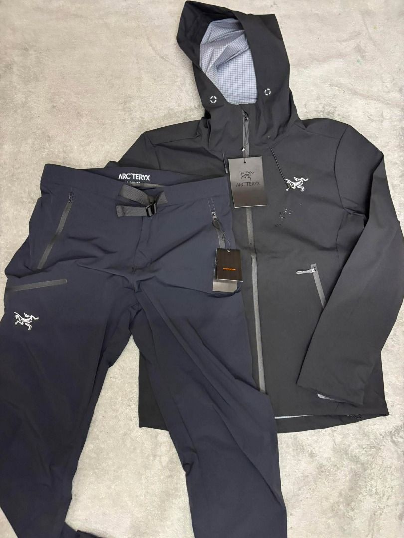 Arc'teryx GORE-TEX Waterproof Jacket & Pants Set – Large (Category: Packaged & Instant Food) located in Bacoor. Submitted by fafofa (Listing ID 1444105904, Image 1). Description: Description: Premium Arc'teryx GORE-TEX jacket and pants set in excellent condition. Designed for maximum protection in wet and windy conditions while remaining lightweight and comfortable for outdoor activities, hiking, travel, and everyday wear. Features: 100% waterpro