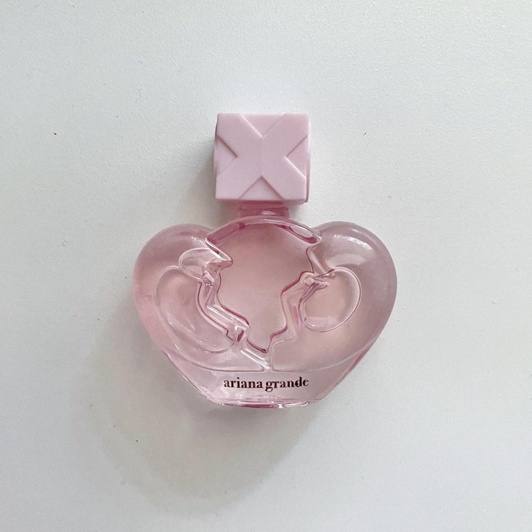 Ariana Grande Thank U, Next Perfume (Category: Fragrance & Deodorants) located in Davao. Submitted by gilmoregirls_ (Listing ID 1443942243, Image 1). Description: - Authentic - Mini only (7.5ml) - Empty, for collection purposes nalang.