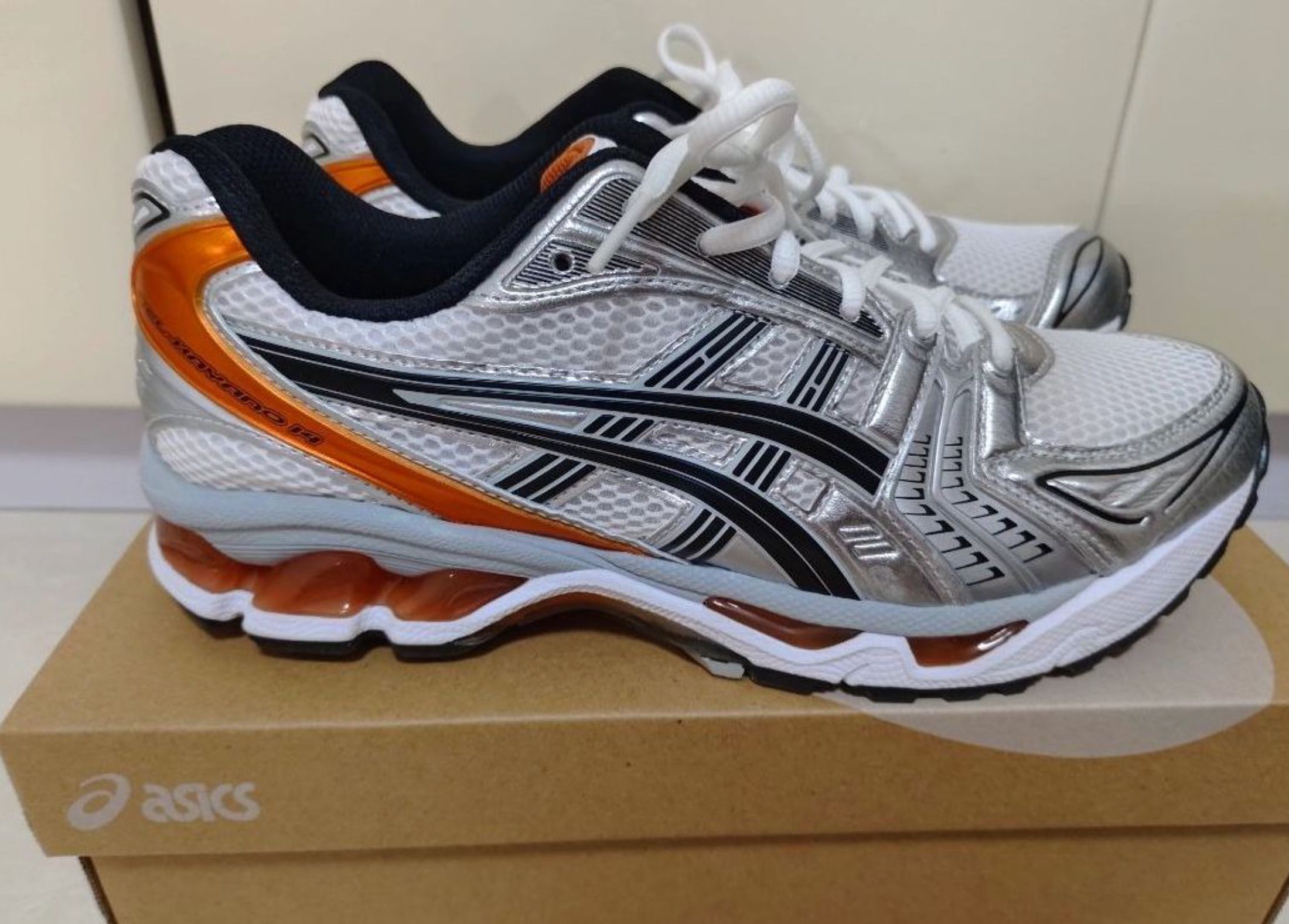 Asics Gel-Kayano 14 Silver White (Category: Sneakers) located in Singapore. Submitted by nobleoceanies (Listing ID 1444008262, Image 1). Description: New season, new kicks 🌸 Asics — Asics Gel-Kayano 14 Silver White 📍 Brand new 📦 Free ship J&T/Ninja Van 💰 Cash on delivery 📸 3-day confirm New styles daily 👀.