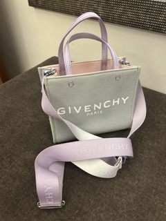 (Category: ) located in . Submitted by jc_closet (Listing ID 1444036855, Image 1). Description: .