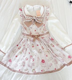 (Category: ) located in . Submitted by uxuono (Listing ID 1444103981, Image 1). Description: .