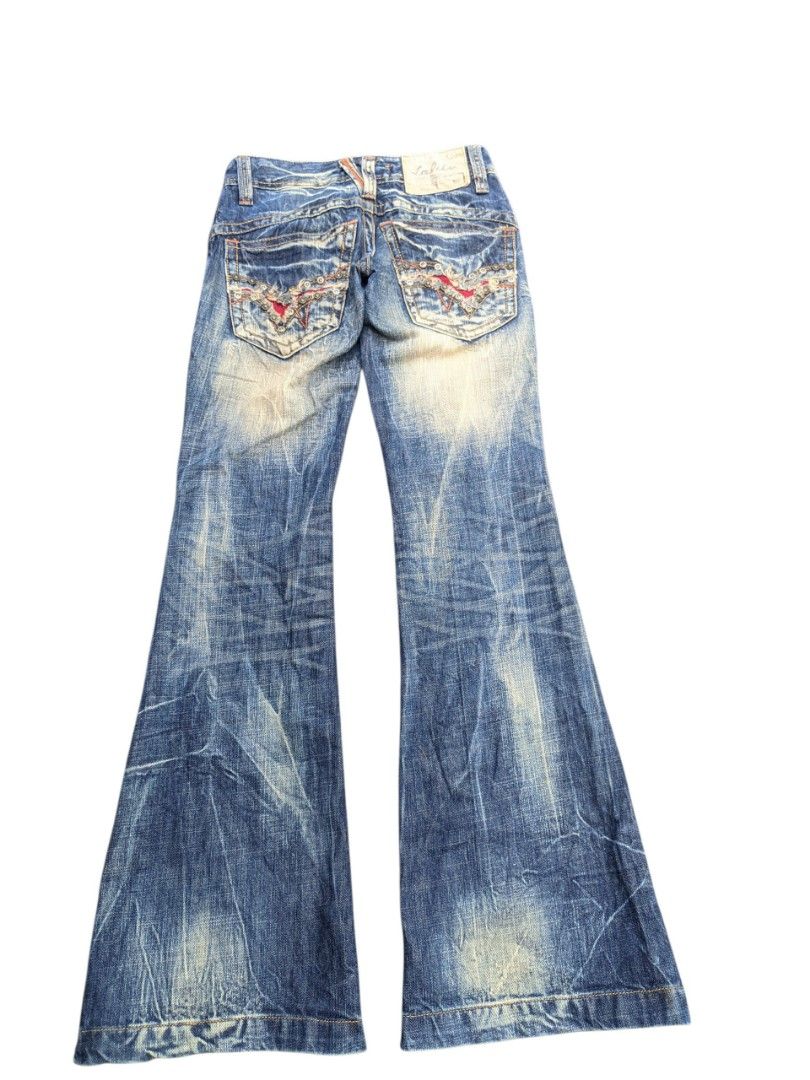 Authentic Lolita low rise flared jeans (Category: Jeans) located in Kapalong. Submitted by hashhthrift (Listing ID 1443914084, Image 2). Description: no issue low rise measurements: waist 28 rise 9 hem 10.5 knee 7.3 thigh 9.5 length 40.