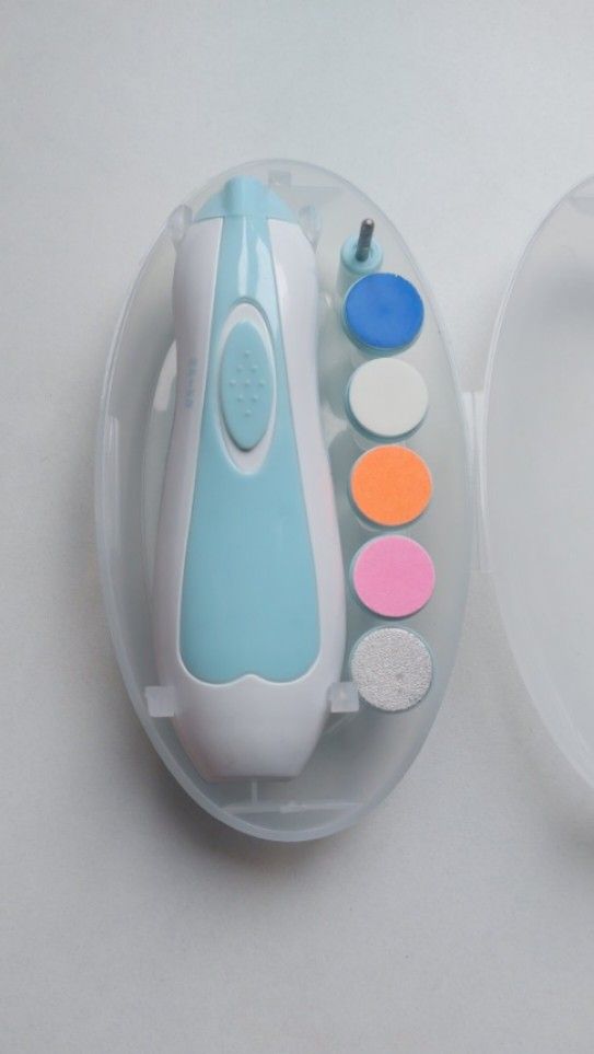 Baby Nail Cutter or Trimmer (Category: Baby Toiletries & Grooming) located in Quezon City. Submitted by gracelynmarie (Listing ID 1443961062, Image 1). Description: Baby Nail Trimmer Brand: Kangaroo Mom *Gentle electric baby nail trimmer with LED light. *Includes 6 heads for all ages. Battery-powered (2 AA) with a storage case. *Used ONCE only. *No issues. Original Price: Php 300+ Loc: Cubao, QC Mop: Gcash Sf: c/o buyer (lalamove & grab only).