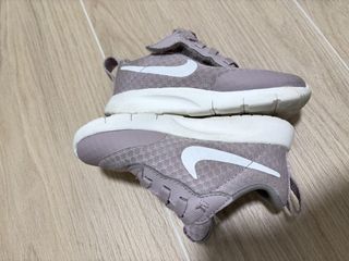 （分類：）位於 。 由 htsale 提交（商品編號 1444055770，圖片 1）。簡介： 。