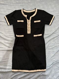 (Category: ) located in . Submitted by sofab.clothes (Listing ID 1444011446, Image 1). Description: .