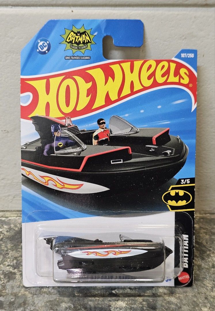BATBOAT - 2025 Hot Wheels Batman Series (Category: Vehicle & Diecast Models) located in Quezon City. Submitted by charliebrown_olx (Listing ID 1443912079, Image 2). Description: BATMOBILE, DARK KNIGHT Classification: New, Factory Sealed Condition: Mint on Near Mint Cards, WYSIWYG Price: P200.00 Each TERMS & CONDITIONS: 1. Pickup only at Obudan St Brgy Manresa, Q.C. 2. Shipping c/o buyer. 3. Prices are Final. 4. Respect the Ad. TFL!.