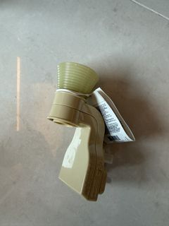 （分類：）位於 。 由 andy555hk 提交（商品編號 1443917223，圖片 1）。簡介： 。
