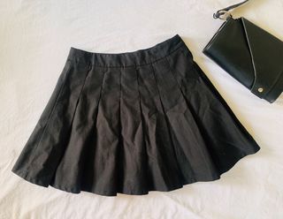(Category: ) located in . Submitted by coquettecore (Listing ID 1443974587, Image 1). Description: .