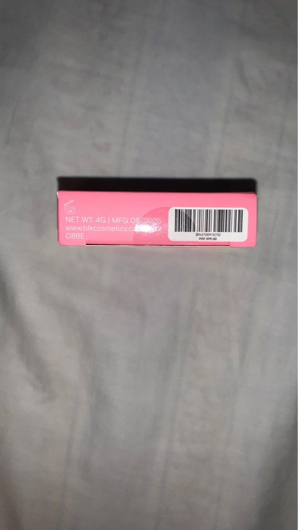 Blk cosmetics soft blur powder blush in Shortcake (Category: Makeup) located in San Pedro. Submitted by ysab3llaaaa (Listing ID 1443994584, Image 3). Description: - wrong shade - sealed & with original packaging - manufacturing date: 8/2025 - mode of payment: gcash, gotyme, seabank.