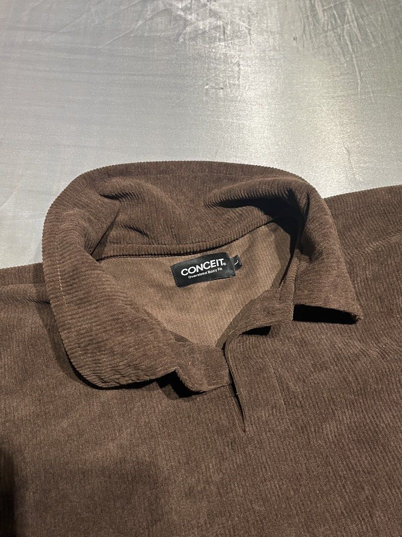 Brown Conceit Oversized Boxy Polo (Category: Tshirts & Polo Shirts ) located in Manila. Submitted by stoofly (Listing ID 1444023258, Image 2). Description: Size Large Used 2 times 9/10 condition Price slightly nego Personal All details are on the pics.