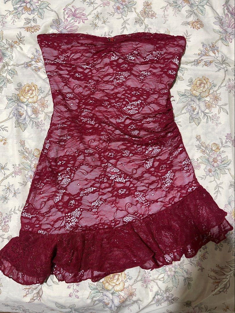 burgundy lace dress (Category: Dresses) located in Pasig City. Submitted by prelovedbynat22 (Listing ID 1444045787, Image 3). Description: bust: 77cm waist: 66cm length: 67 cm.