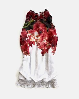 (Category: ) located in . Submitted by kr_closet (Listing ID 1444014092, Image 1). Description: .
