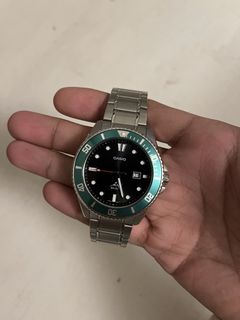 (Category: ) located in . Submitted by pintapura (Listing ID 1444021172, Image 1). Description: .