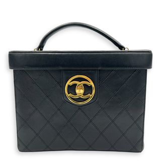 (Category: ) located in . Submitted by carousellluxury (Listing ID 1419042394, Image 1). Description: .