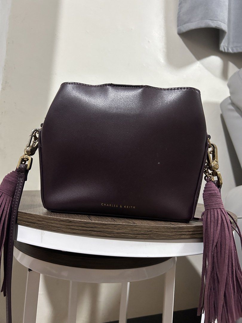 Charles & Keith Tassle Sling bag (Category: Cross-body Bags) located in Cagayan de Oro. Submitted by https.figurefindscdo (Listing ID 1443975919, Image 2). Description: 📍LOCATION: CAGAYAN DE ORO CITY * Payment first * Pay now, delivery or shipping tomorrow ❌ NO CANCELLATIONS/NO CHANGE ITEM ❌ NO BOGUS BUYER BAGS ARE UKAY SOURCED SO PLEASE MANAGE YOUR EXPECTATIONS (if you have questions about the bags, please ask before filling up the form) Thank 
