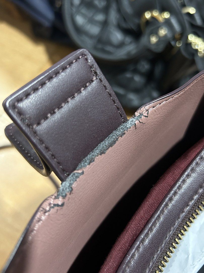 Charles & Keith Tassle Sling bag (Category: Cross-body Bags) located in Cagayan de Oro. Submitted by https.figurefindscdo (Listing ID 1443975919, Image 3). Description: 📍LOCATION: CAGAYAN DE ORO CITY * Payment first * Pay now, delivery or shipping tomorrow ❌ NO CANCELLATIONS/NO CHANGE ITEM ❌ NO BOGUS BUYER BAGS ARE UKAY SOURCED SO PLEASE MANAGE YOUR EXPECTATIONS (if you have questions about the bags, please ask before filling up the form) Thank 