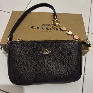 (Kategori: ) berada di . Dikirim oleh debypazrin (ID iklan 1443917466, Gambar 1). Deskripsi: .