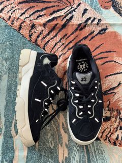 (Category: ) located in . Submitted by streetwear.collections (Listing ID 1444078197, Image 1). Description: .