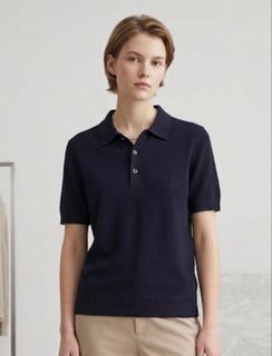 (Category: ) located in . Submitted by saksthriftavenuebyluckymaria8 (Listing ID 1444022876, Image 1). Description: .