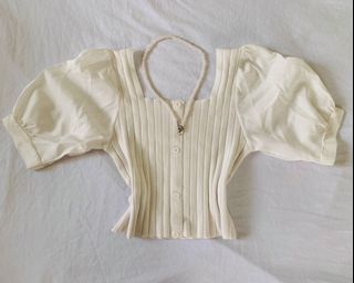 (Category: ) located in . Submitted by coquettecore (Listing ID 1443975371, Image 1). Description: .