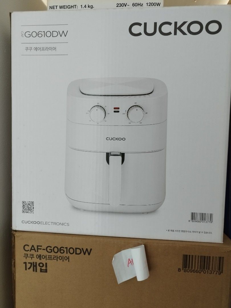 Cuckoo air fryer (Category: Cookers) located in Makati City. Submitted by melissa12345 (Listing ID 1443940156, Image 1). Description: Brandnew item sealed item 👉Read me 1st 📍Brand new 💯 📍Items on hand ❌ No COD 🏦 MOP bpi/bdo/GCash/maya 📍No return no exchange 📍Payment 1st before delivery 💰Cashless transaction at this moment. ,.