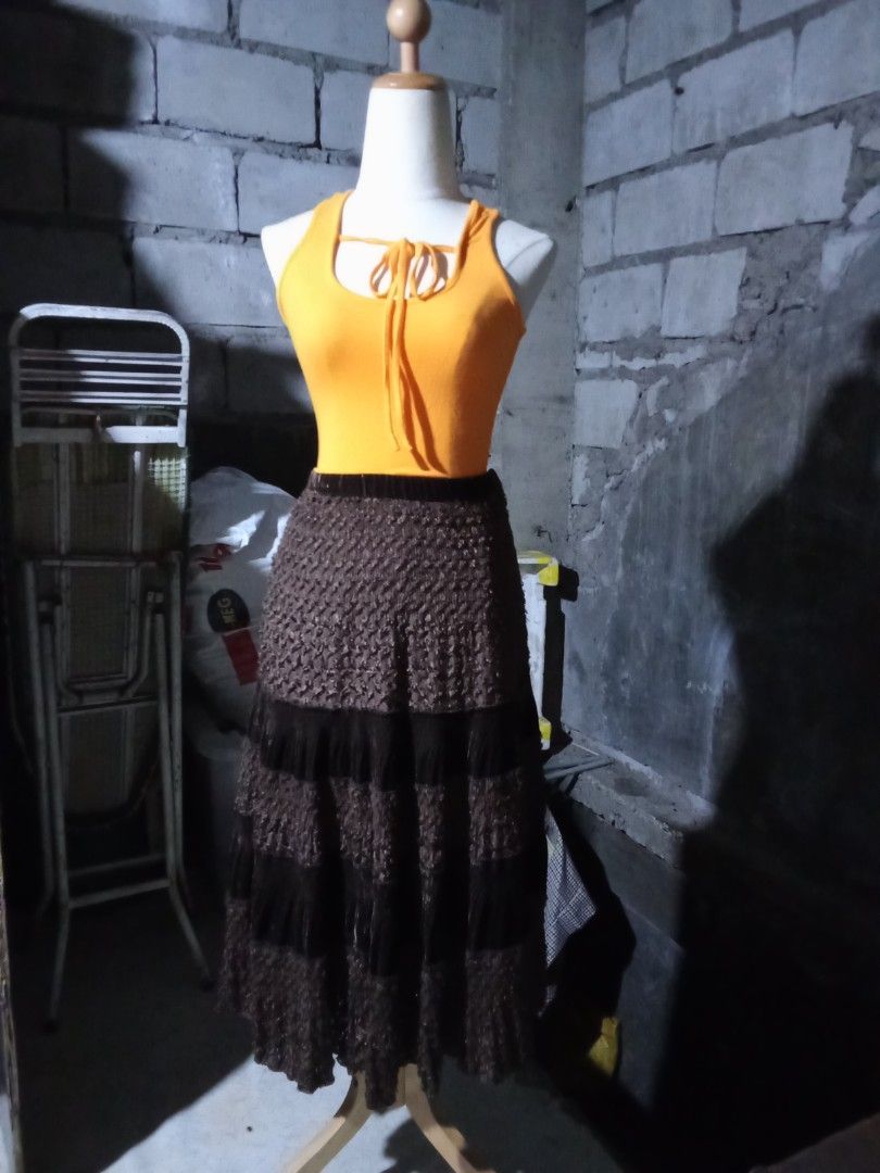 Dark brown bohemian whimsygoth skirt (Category: Skirts) located in Meycauayan. Submitted by midori021 (Listing ID 1443962086, Image 2). Description: closure:side zips, hook and snap button. jp brand *1st pic AI generated only actual pics na po lahat yung sumunod.