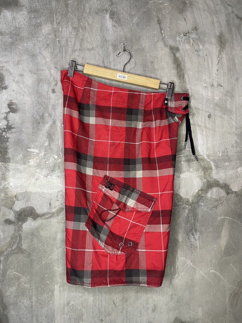 DC BIG LOGO (Category: Shorts) located in Ilagan. Submitted by thrift2south (Listing ID 1444010100, Image 3). Description: .
