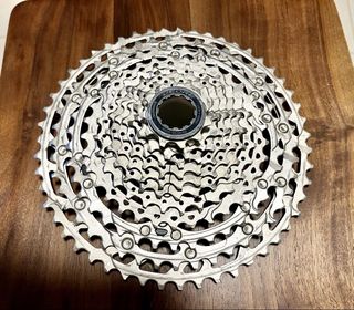（分類：）位於 。 由 talrousel 提交（商品編號 1444073591，圖片 1）。簡介： 。