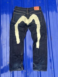 (Category: ) located in . Submitted by nangthrithriftlang (Listing ID 1444102225, Image 1). Description: .