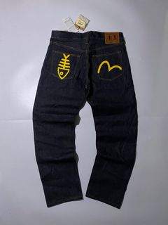 (Category: ) located in . Submitted by 1121_garments (Listing ID 1443958193, Image 1). Description: .