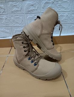 (Category: ) located in . Submitted by anuwar_store (Listing ID 1444110954, Image 1). Description: .