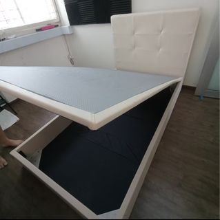(Category: ) located in . Submitted by iigugu (Listing ID 1443929177, Image 1). Description: .
