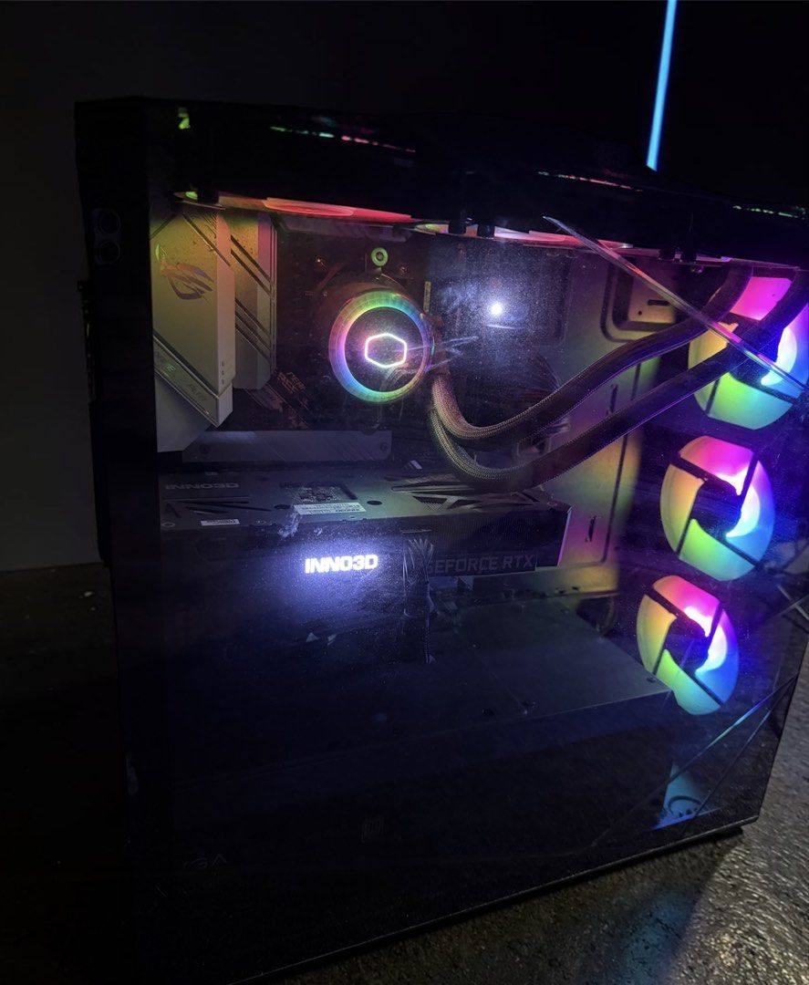 Gaming PC (Category: Desktops) located in Bulacan. Submitted by tidycorner (Listing ID 1444056514, Image 3). Description: CPU: AMD Ryzen 5 3600 MB: AsusRog Strix B550-A Gaming GPU: RTX 3060 INNO3D Memory: HyperX DDR4 16gb (2x8) 3000MT/s SSD: Samsung 970 EVO Plus 512GB HDD: Seagate BarraCuda 2TB ==== CoolerMaster 360 AIO liquid cooling CoolerMaster Casing used for dota2 and cs2 and other AAA games. 28k if bundled with logitech speaker z407.