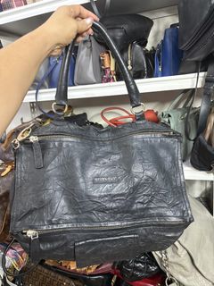(Category: ) located in . Submitted by gjkfashioncollection2008 (Listing ID 1444108298, Image 1). Description: .