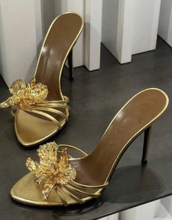 (Category: ) located in . Submitted by shop.here123 (Listing ID 1443980635, Image 1). Description: .