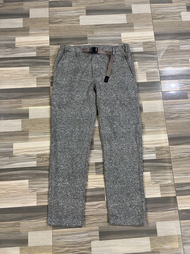 Gramicci bonding knit fleece pants (Category: Jeans) located in Iba. Submitted by saploot (Listing ID 1444047404, Image 1). Description: Excellent condition No issue Large on tag.