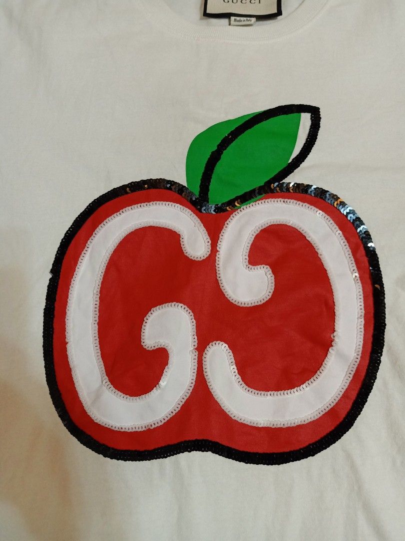 Gucci gg big logo shirt (Category: Shirts) located in Binmaley. Submitted by fashionluxury058 (Listing ID 1444043289, Image 3). Description: gucci gg big logo shirt in very good condition size: large men/ XL women unisex width: 22 inches length: 28 inches color: white.
