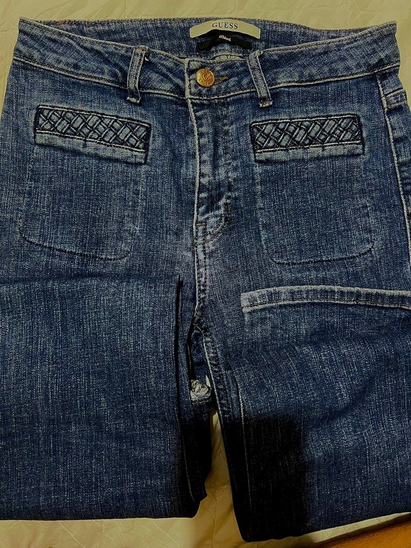 Guess Black Jeans Size 61 (Category: Jeans) located in Marikina City. Submitted by declutteringcarly (Listing ID 1443971643, Image 1). Description: - Guess Jeans - Dark Wash - Size 61 (26-27) - Decorative stitching on front pockets - Button fly closure - Material: Cotton and Polyester - like new hindi.