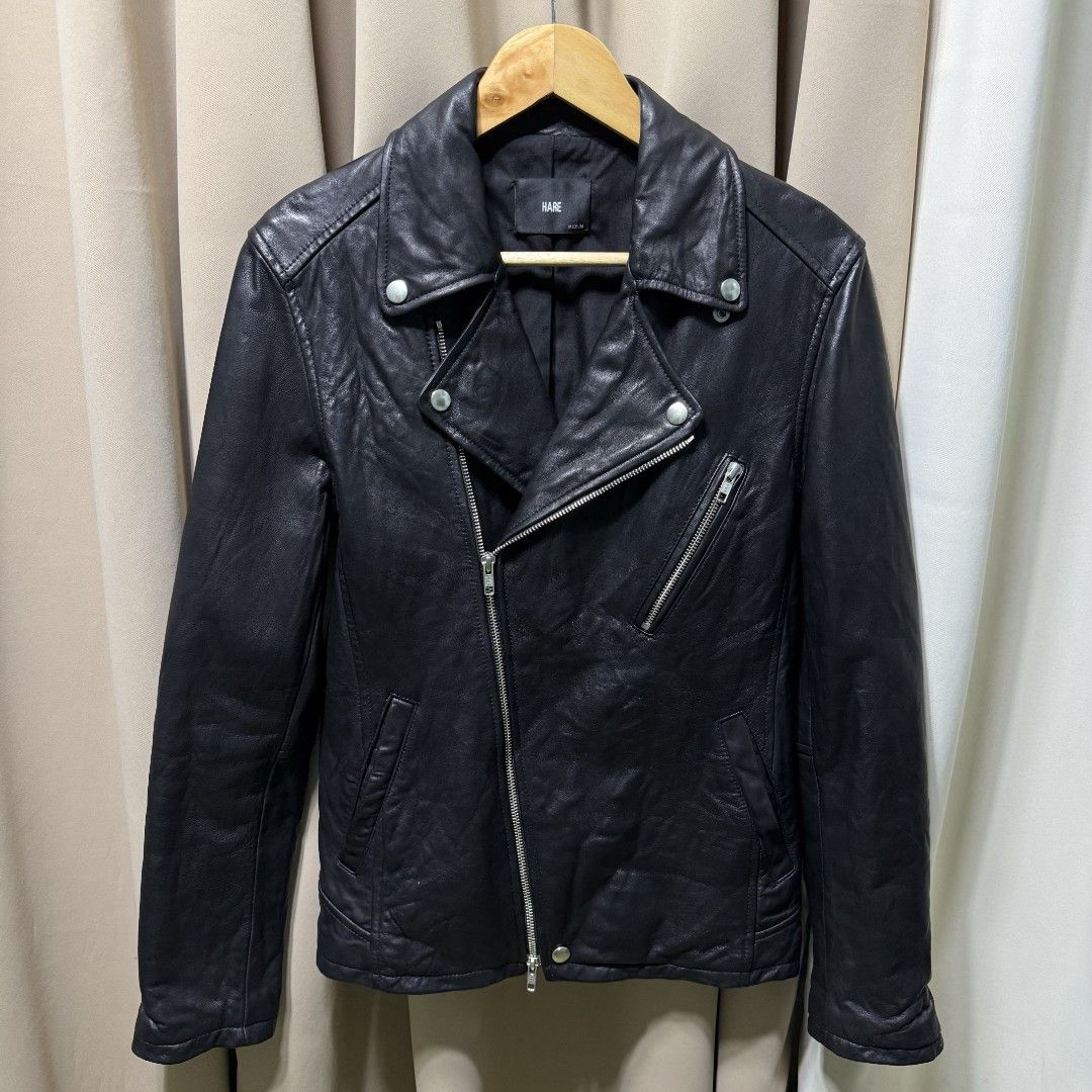 Hare Men's Japan Sheepskin Biker Jacket - Medium (Category: Coats, Jackets and Outerwear) located in Bulacan. Submitted by kennmoldez (Listing ID 1444047919, Image 1). Description: Size: Medium (slim) Dimes: Width 19" | Lenght 25" | Shoulder 17" | Sleeve 25" Condition: Excellent 9/10 Issue: None Mode of payment: Gcash (Payment first) Courier: J&T/Lalamove Location: SJDM, Bulacan Note: Thrifted item, already washed. Please manage your expectations