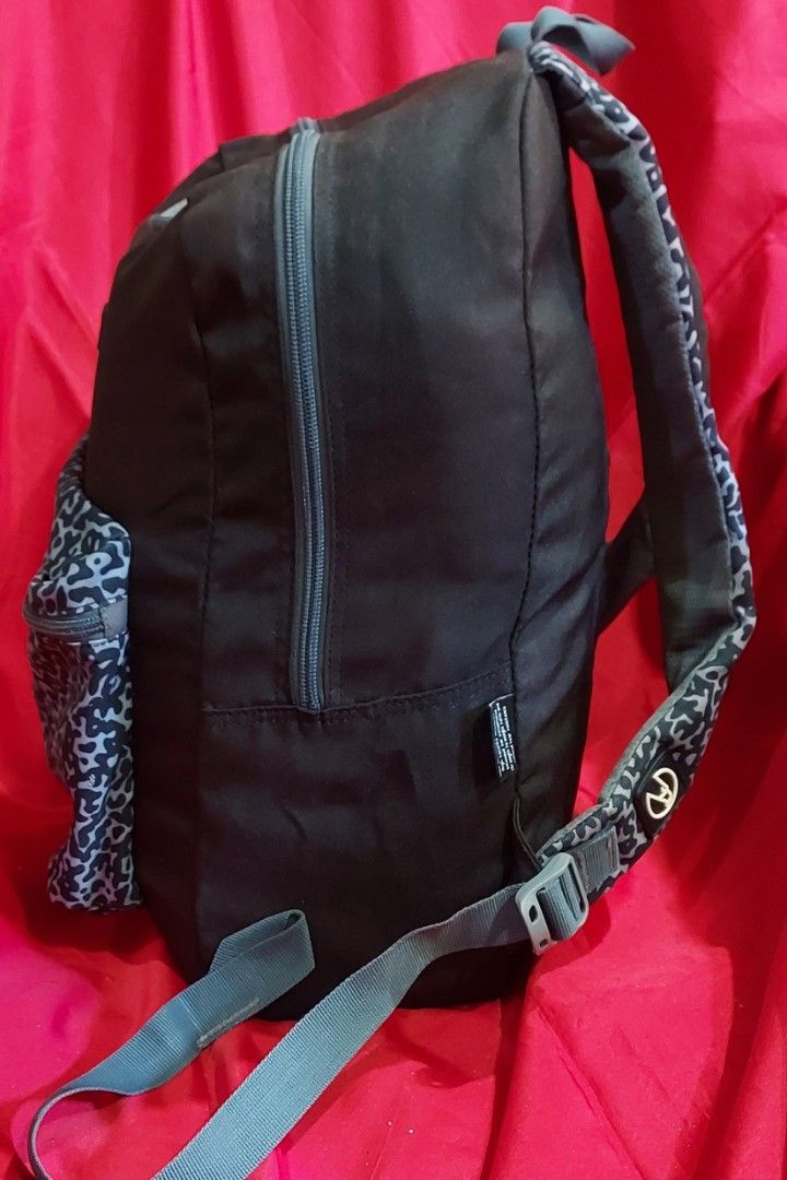 Hawk Backpack with Leopard Print Accents,school bag, office bag (Category: Backpacks) located in Taytay. Submitted by ForQueens (Listing ID 1444103653, Image 3). Description: - Brand: Hawk - Design: Features a cool leopard print on the front pocket and shoulder straps. - Compartment: Spacious main compartment. - Condition: Zippers work well. - Features: Adjustable shoulder straps. - Ideal for: School or everyday use. 💕Prelove.Please manage your 