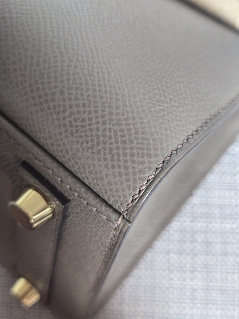Hermès Birkin 30 Gris Etain (Category: Luxury Bags & Wallets) located in Taguig. Submitted by mainsourceph (Listing ID 1444084972, Image 3). Description: Hermès Birkin 30 Gris Etain Epsom Leather Gold Hardware Like New Condition Bag, Dust Bag, Lock Set and Box .
